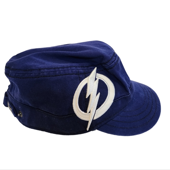 Tampa Bay Lighting Women's Cap Blue with White Bolt Adjustable Back NHL - Picture 1 of 9